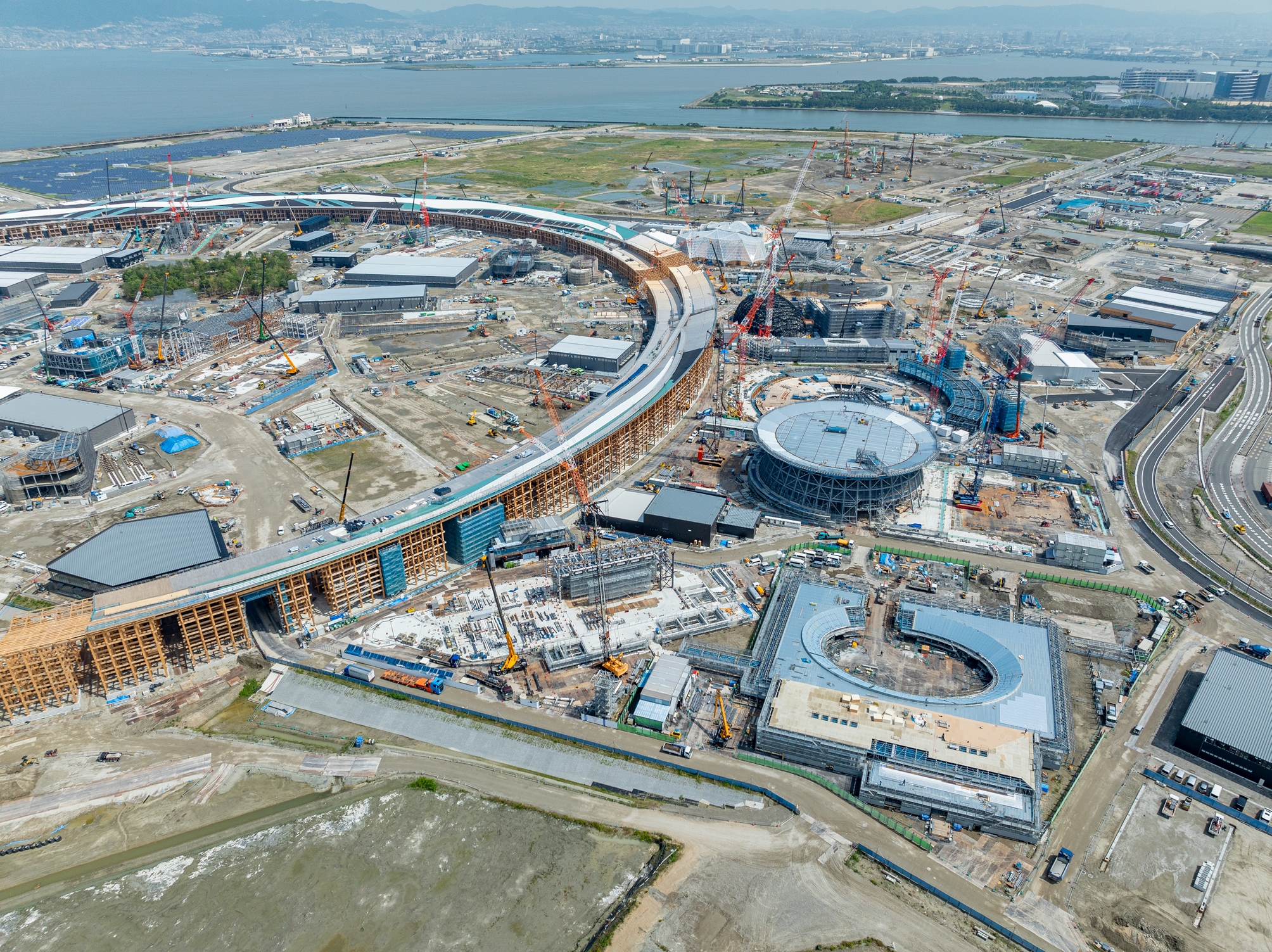 EXPO-the Grand Ring from the south end.jpg