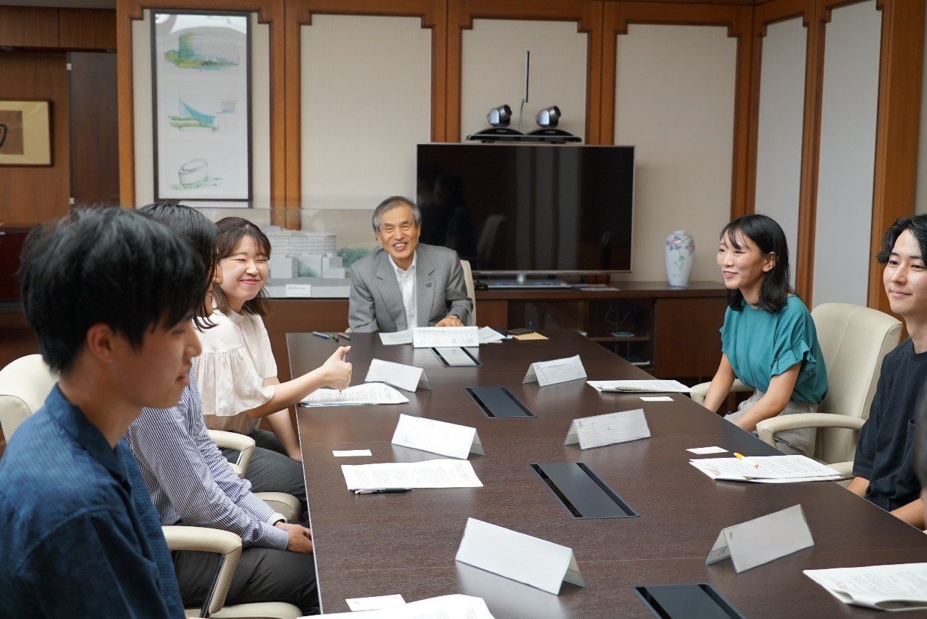総長と学生の対話会.jpeg