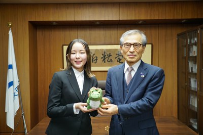 vol112_student_news1